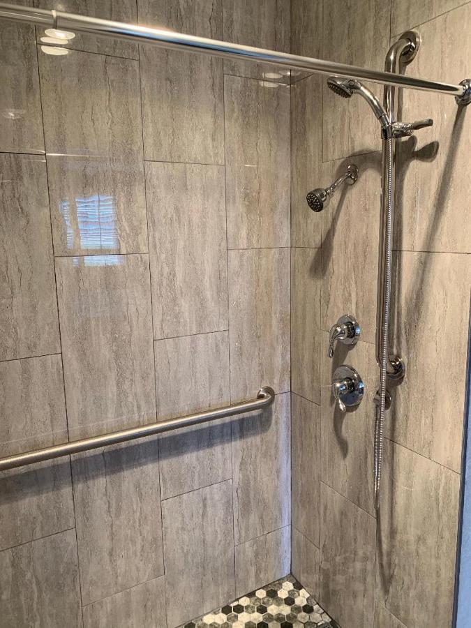 Good Living Inn San Carlos Εξωτερικό φωτογραφία