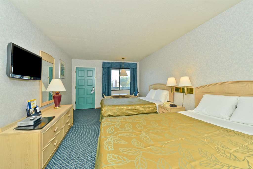 Good Living Inn San Carlos Δωμάτιο φωτογραφία